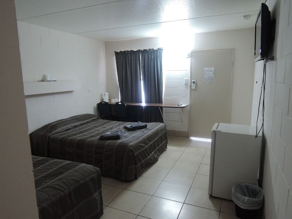 Motel 707 Эмералд Экстерьер фото